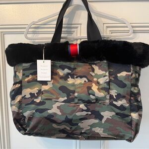 Camouflage Tote Bag with Black Fur Trim